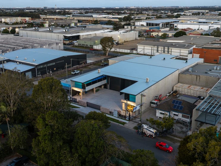 Click to view all images 265-267 Earnshaw Road Northgate QLD 4013 - Image 5