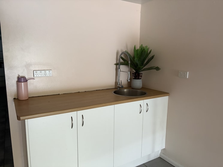 Click to view all images Shop 1/69 Brighton Road Sandgate QLD 4017 - Image 3