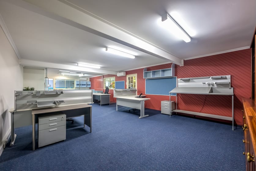 Click to view all images 4/6-8 Macquarie Drive Thomastown VIC 3074 - Image 2