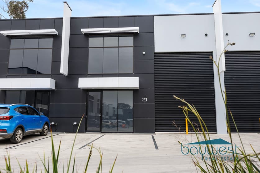 Click to view all images 21/2135 Frankston Flinders Road Hastings VIC 3915 - Image 1