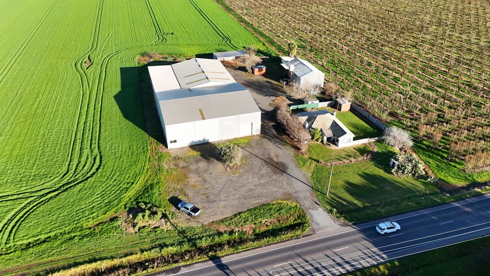 Click to view all images 420 Doyles Road Shepparton VIC 3630 - Image 2