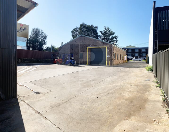 Click to view all images 110A WETHERILL STREET NORTH Silverwater NSW 2128 - Image 2