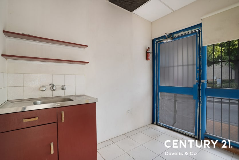 Click to view all images 1/50 Flushcombe Road Blacktown NSW 2148 - Image 2