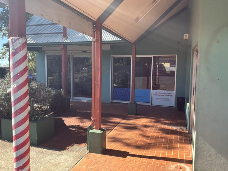 Click to view all images Tenancy 1/146 Drayton Road Harristown QLD 4350 - Image 2