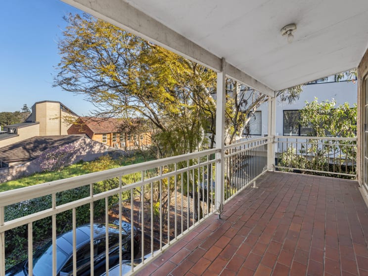 Click to view all images 5/31 Terminus Street Castle Hill NSW 2154 - Image 3