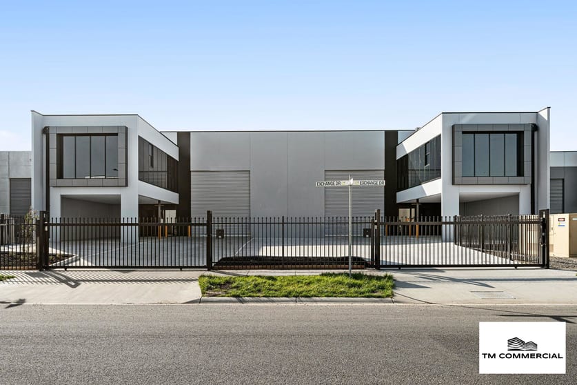 Click to view all images 4E Exchange Drive Pakenham VIC 3810 - Image 1