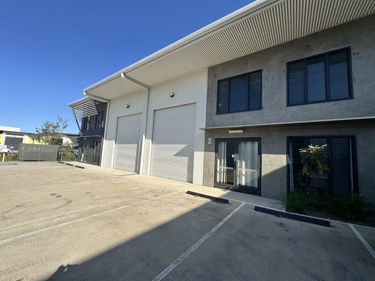 Click to view all images 2/6 Strong Street Baringa QLD 4551 - Image 3