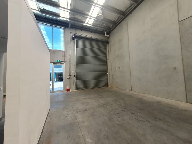 Click to view all images 24/73 Assembly Drive Dandenong South VIC 3175 - Image 3