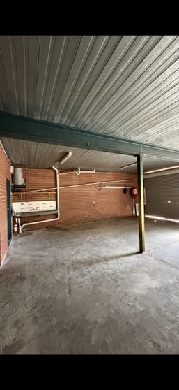 1/55 Kendall Avenue Queanbeyan West NSW 2620 - Image 3