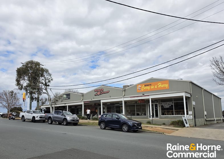 Click to view all images 2&5/6 Sowerby Street Goulburn NSW 2580 - Image 1