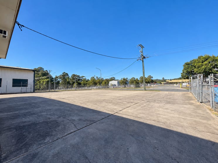 Click to view all images Tenancy 1/26 Counihan Road Seventeen Mile Rocks QLD 4073 - Image 3
