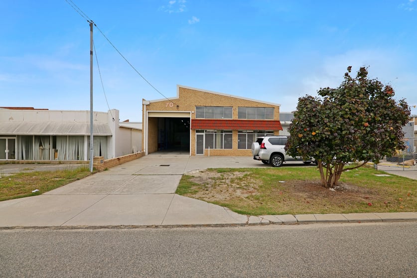 Click to view all images 70 McDonald Street Osborne Park WA 6017 - Image 1