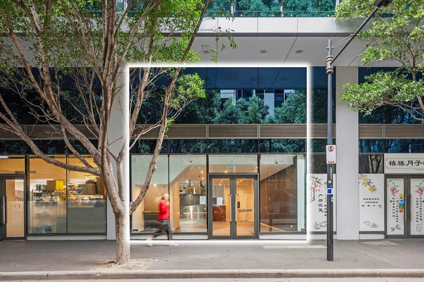 Click to view all images 8 Doepel Way Docklands VIC 3008 - Image 1