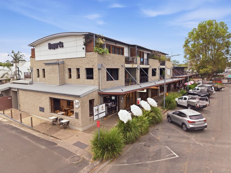 Click to view all images 1/21-25 Fletcher Street Byron Bay NSW 2481 - Image 1