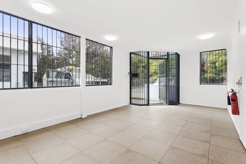 Click to view all images Padstow NSW 2211 - Image 4