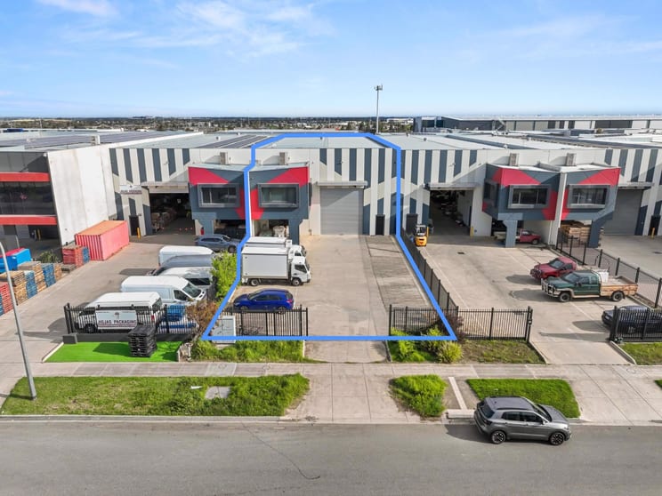 Click to view all images 23B Apex Drive Truganina VIC 3029 - Image 1