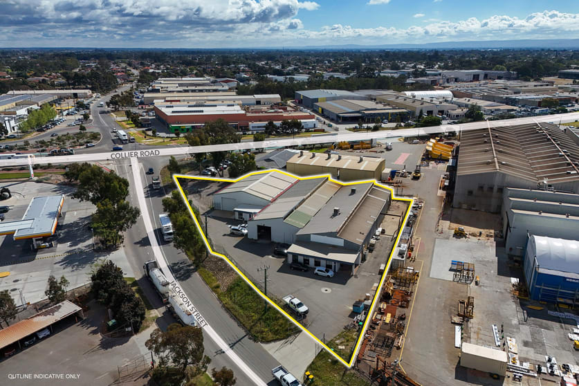 Click to view all images 31 Jackson Street Bassendean WA 6054 - Image 2