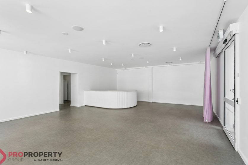 Click to view all images 391 Oxford Street Mount Hawthorn WA 6016 - Image 2