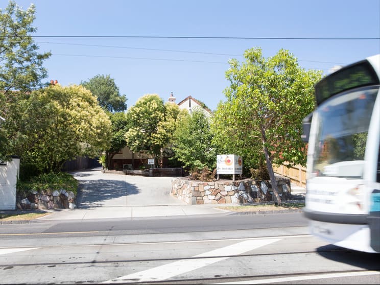 Click to view all images 1586 High Street Glen Iris VIC 3146 - Image 3