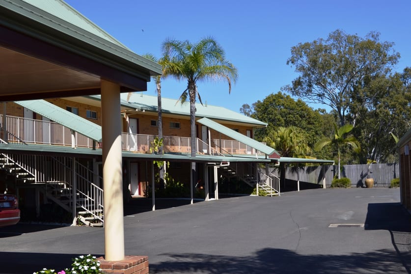 Click to view all images Gin Gin QLD 4671 - Image 2