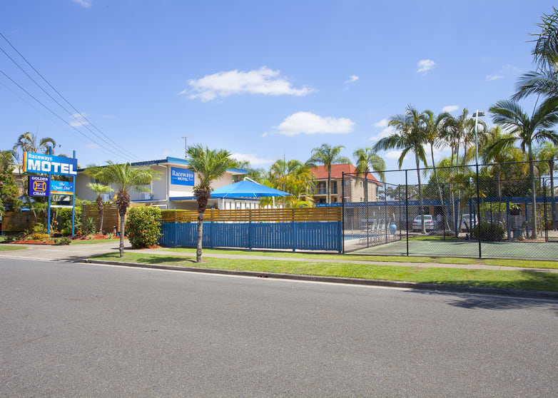 Hamilton QLD 4007 - Image 2