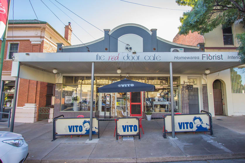 88-90 East Street Narrandera NSW 2700 - Image 1