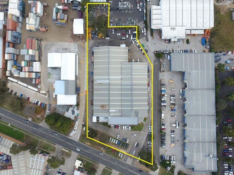 Click to view all images 37 Heathcote Road Moorebank NSW 2170 - Image 3