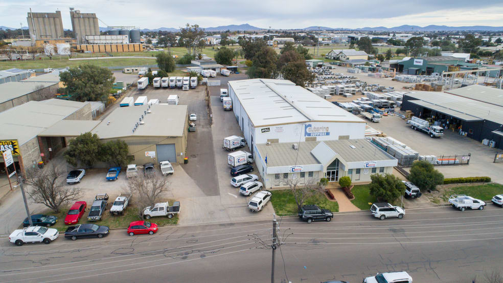 Click to view all images 21-27 Wirraway Street Taminda NSW 2340 - Image 2