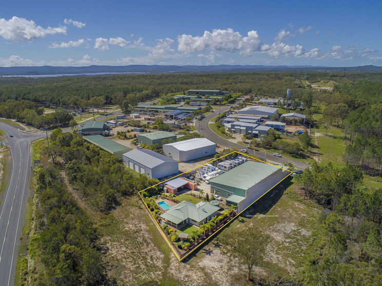 12 Scullett Drive Tin Can Bay QLD 4580 - Image 1