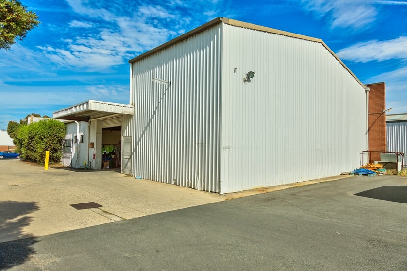 Click to view all images 919 Metry Street North Albury NSW 2640 - Image 3