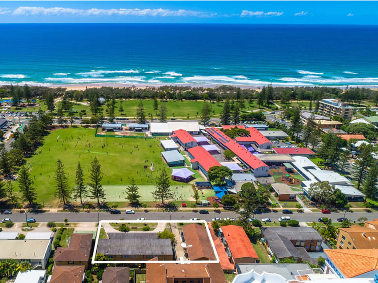 Click to view all images 14-18 Mary Avenue Broadbeach QLD 4218 - Image 2