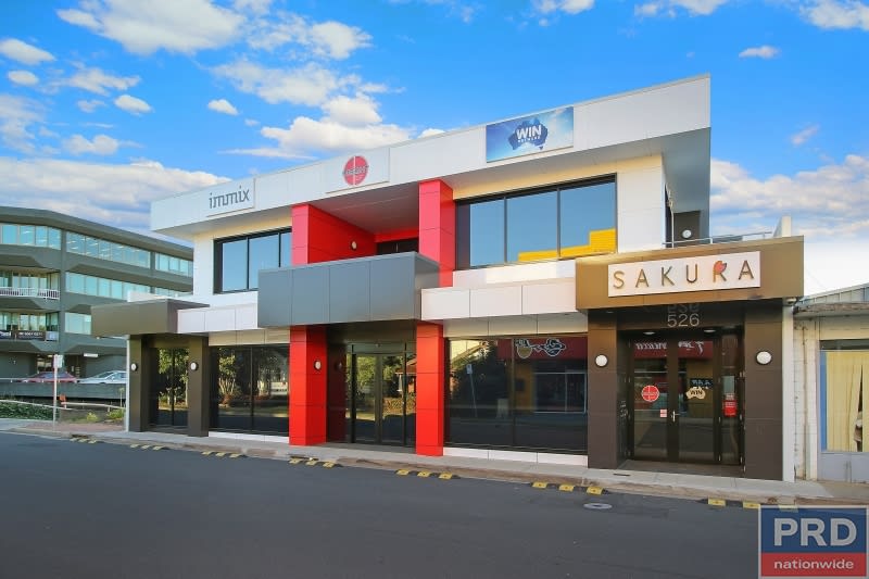 Suite 3, FF/ 526 Macauley Street Albury NSW 2640 - Image 1