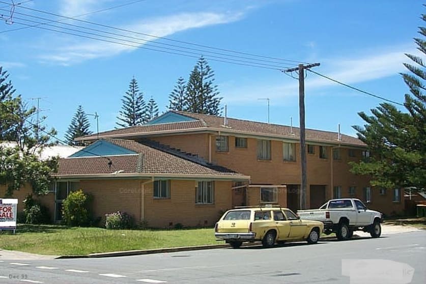 Click to view all images 1425 Gold Coast Highway Palm Beach QLD 4221 - Image 3