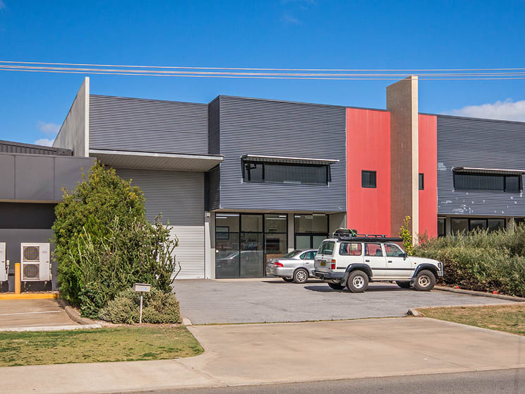 Click to view all images 2/32 Tindale Street Mandurah WA 6210 - Image 3