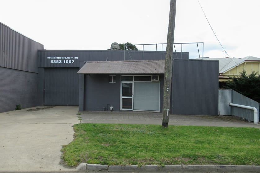 Click to view all images 1-3 Mill Street Horsham VIC 3400 - Image 2