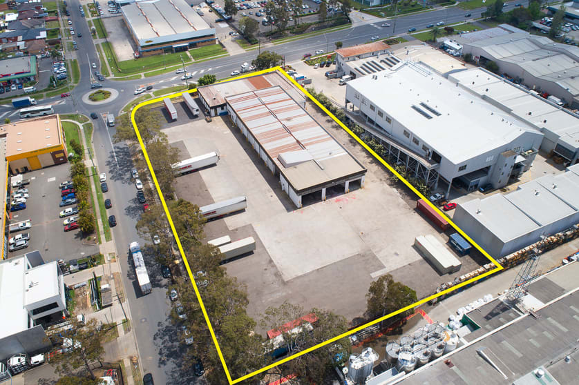 Click to view all images 49-51 Governor Macquarie Dr Chipping Norton NSW 2170 - Image 1