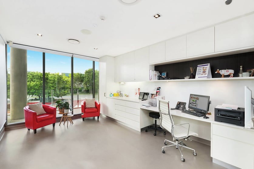 Click to view all images 10/6 Meridian Place Bella Vista NSW 2153 - Image 1