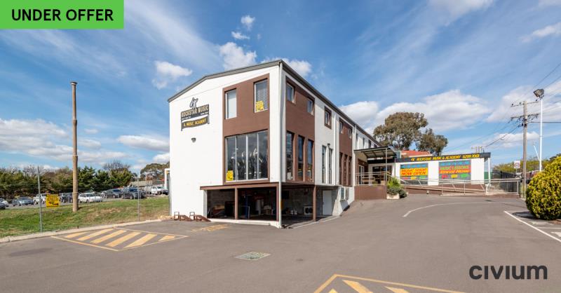Click to view all images 18 Wanniassa Street Queanbeyan East NSW 2620 - Image 1