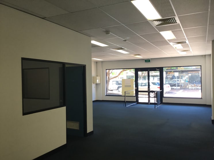 85 Marine Terrace Geraldton WA 6530 - Image 2