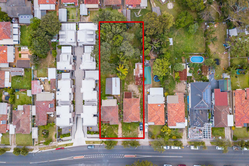 Click to view all images 116-118 Karne Street Roselands NSW 2196 - Image 2