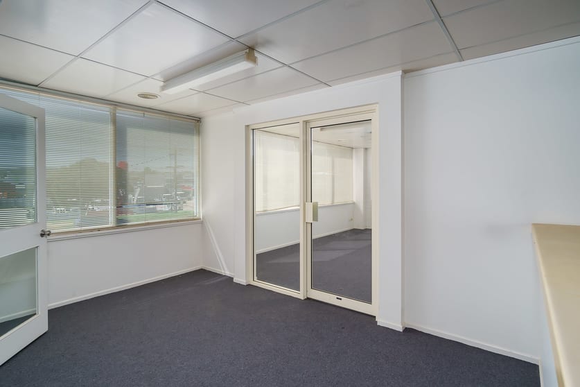 35-37 Dobney Avenue Wagga Wagga NSW 2650 - Image 3
