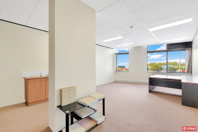 40 223 calam road Sunnybank Hills QLD 4109 - Image 1