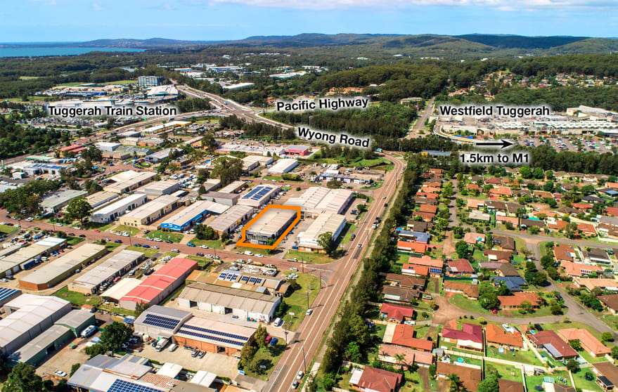 Click to view all images 4 Ace Crescent Tuggerah NSW 2259 - Image 2