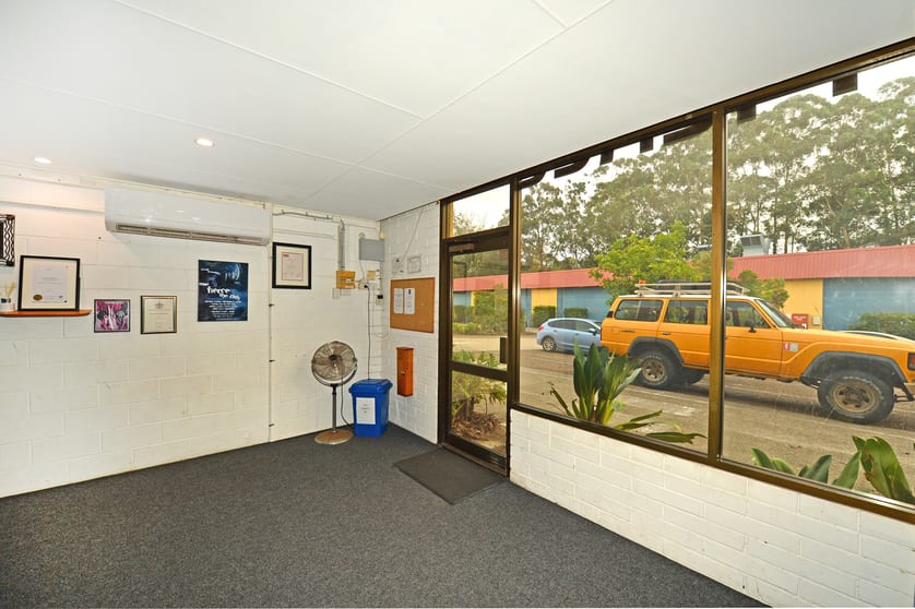 Click to view all images Unit 4b/11 Bartlett Street Noosaville QLD 4566 - Image 2