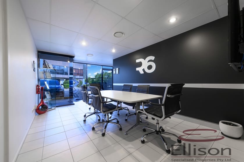 Click to view all images 16/11-17 Cairns Street Loganholme QLD 4129 - Image 3