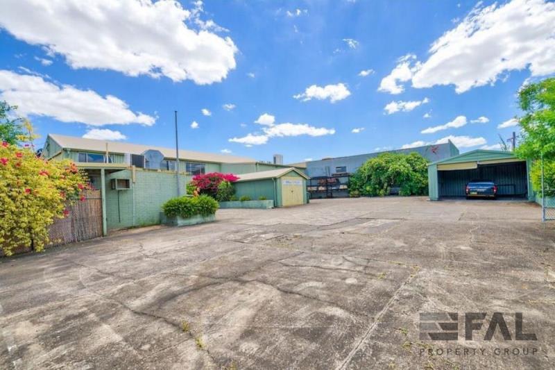 Click to view all images Rocklea QLD 4106 - Image 1