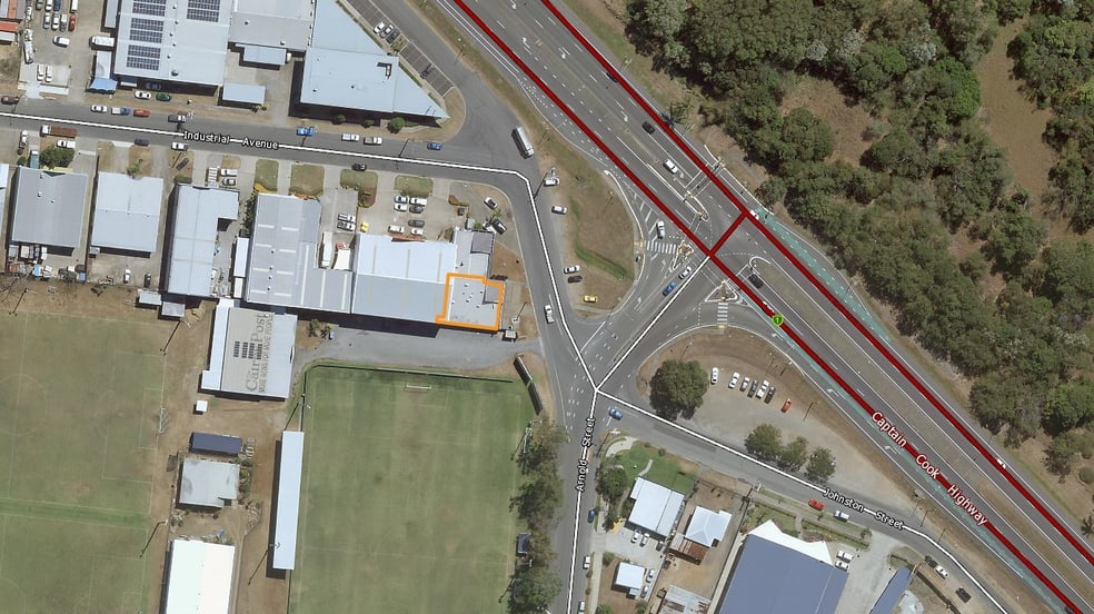 Click to view all images 2/1-3 Industrial Avenue Stratford QLD 4870 - Image 3