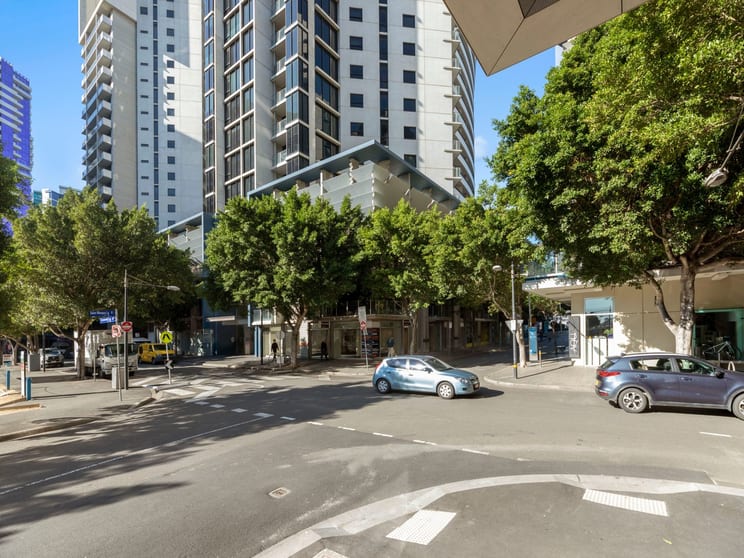 16 Saint Mangos Lane Docklands VIC 3008 - Image 3