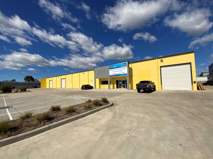 Building B, 2, 387 New England Highway Rutherford NSW 2320 - Image 1