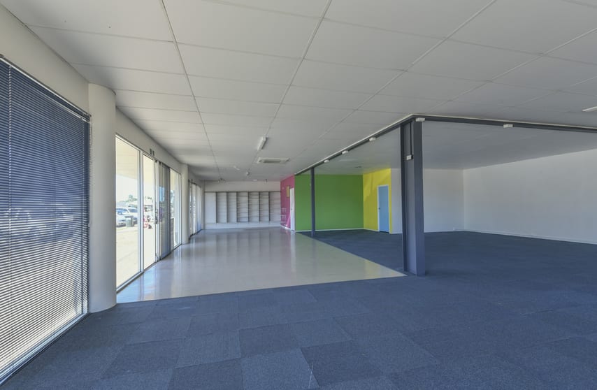 Click to view all images Shop 1/38 Princess Street Bundaberg East QLD 4670 - Image 2